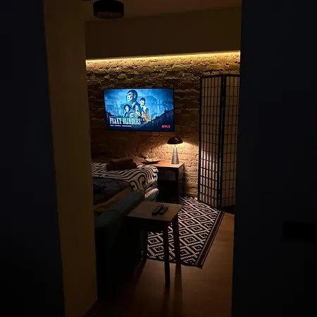 Skaists Kiegelu Studijas Dzivoklis Rigas Centra Apartment *